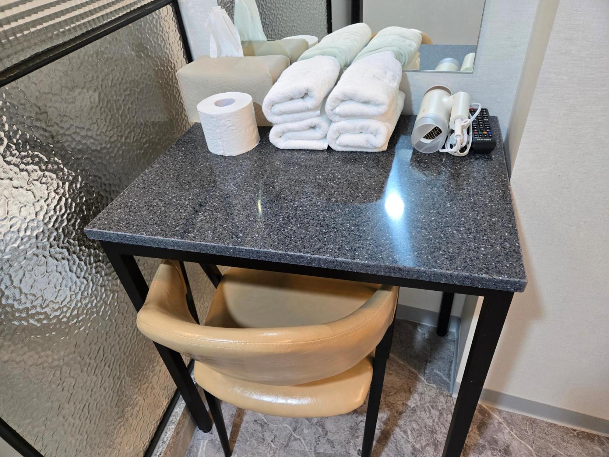 K-Stay Guesthouse Dongdaemun Seoul Zimmer foto